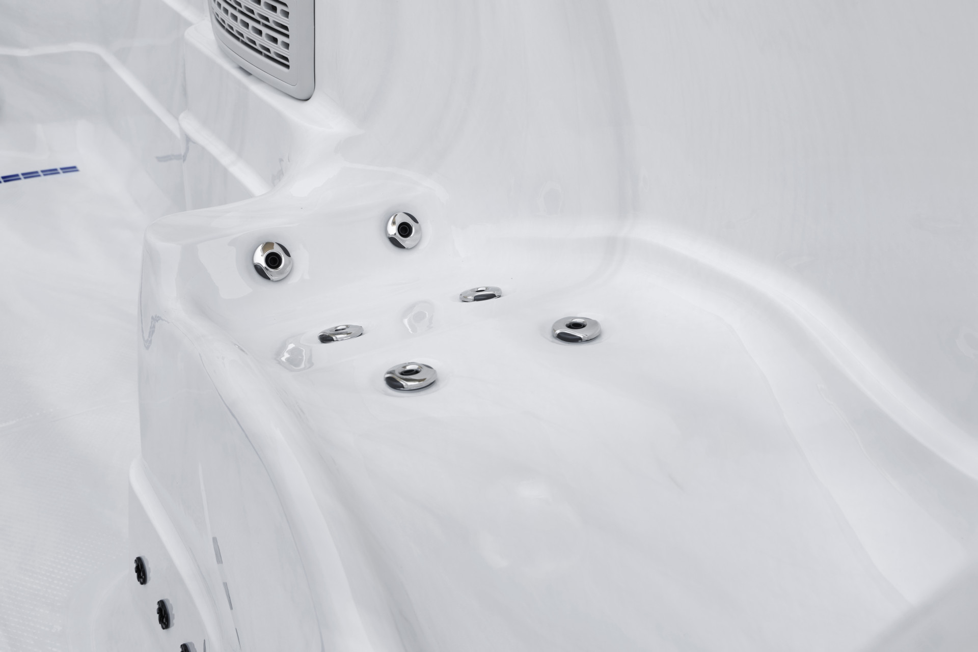 Spa de nage sportif Hadès